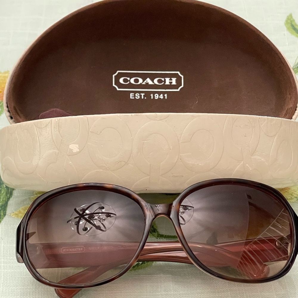 Coach Sunglasses S/M size with cloth & case